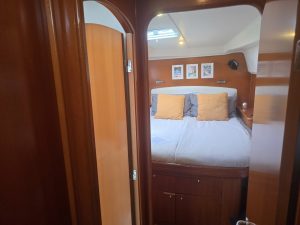 bed, Lagoon 440, catamaran for sale