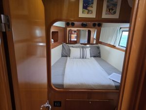 bed, Lagoon 440, catamaran for sale