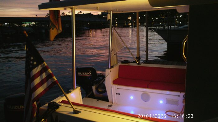 cockpit, Great Harbour TT35, trawler for sale