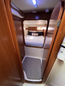 bed, Leopard 40, catamaran for sale