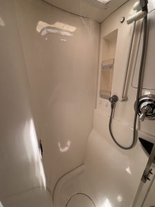 bath, Leopard 40, catamaran for sale
