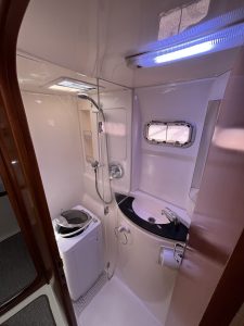 bath, Leopard 40, catamaran for sale