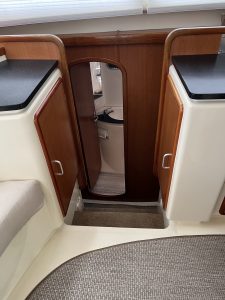 bath, Leopard 40, catamaran for sale