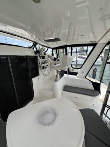 helm, Leopard 40, catamaran for sale