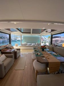 salon, Bali 5.4, catamaran for sale