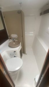 bath, FP 41 Lipari, catamaran for sale