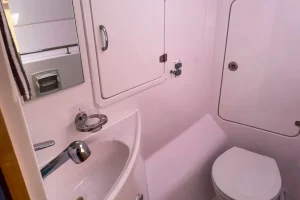 bath, Seawind 1260, catamaran for sale