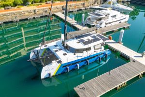 exterior, Balance 442, catamaran for sale