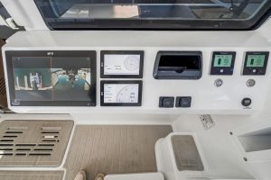 helm, Balance 442, catamaran for sale