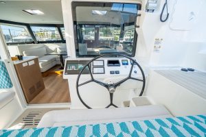 helm, Balance 442, catamaran for sale