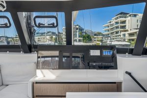 helm, Balance 442, catamaran for sale