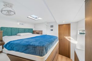 bed, Balance 442, catamaran for sale