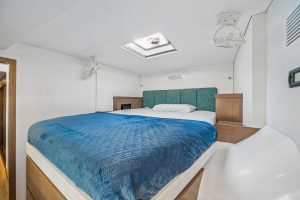 bed, Balance 442, catamaran for sale
