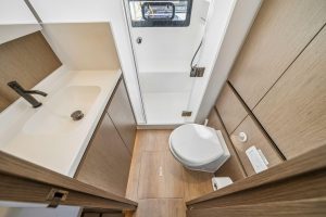 bath, Balance 442, catamaran for sale