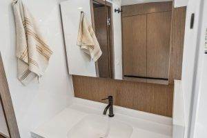 bath, Balance 442, catamaran for sale