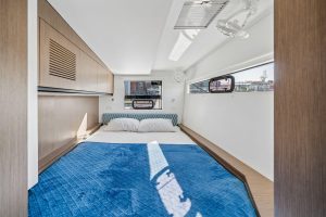 bed, Balance 442, catamaran for sale