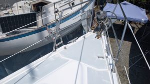 deck, Hunter 410, sailboat for sale