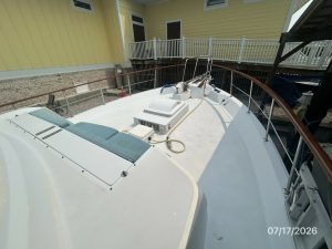 deck, Hatteras 48 LRC, trawler for sale