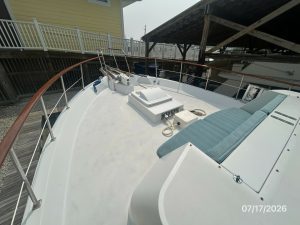 deck, Hatteras 48 LRC, trawler for sale