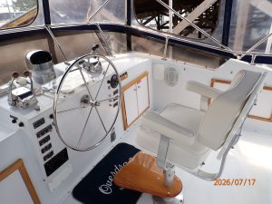 helm, Hatteras 48 LRC, trawler for sale