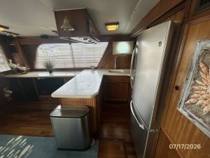interior, Hatteras 48 LRC, trawler for sale