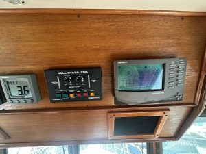 navigation station, Hatteras 48 LRC, trawler for sale