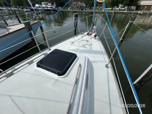 deck, Pearson, sailboat for sale
