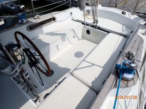 cockpit, Pearson, sailboat for sale