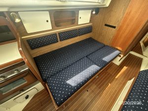 bed, Pearson, sailboat for sale