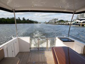 underway, Hylas M49, trawler for sale