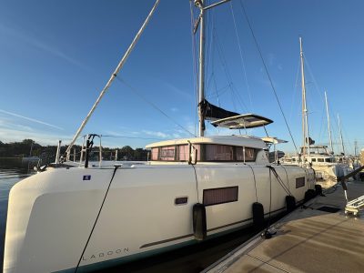 Lagoon 42, catamaran for sale