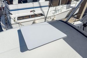 deck, Lagoon 42, catamaran for sale