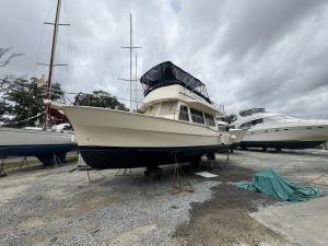 Mainship 400, trawler for sale