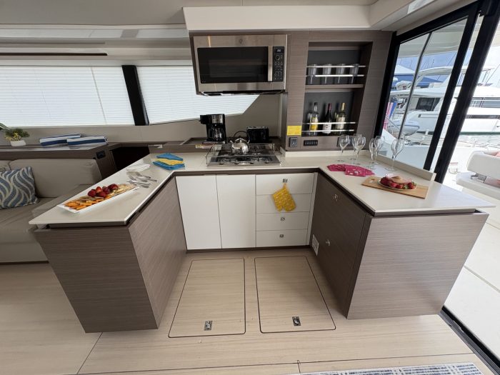 interior, Leopard 53 PowerCat, power catamaran for sale