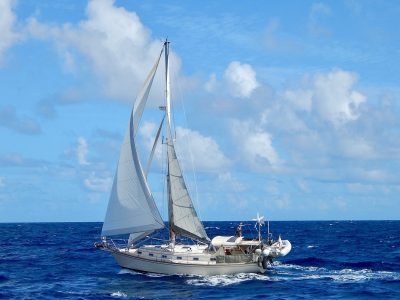 Island Packet 40, sailboat for sale