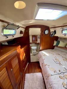 bed, Island Packet, sailboat for sale