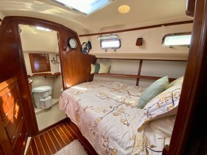 bed, Island Packet, sailboat for sale