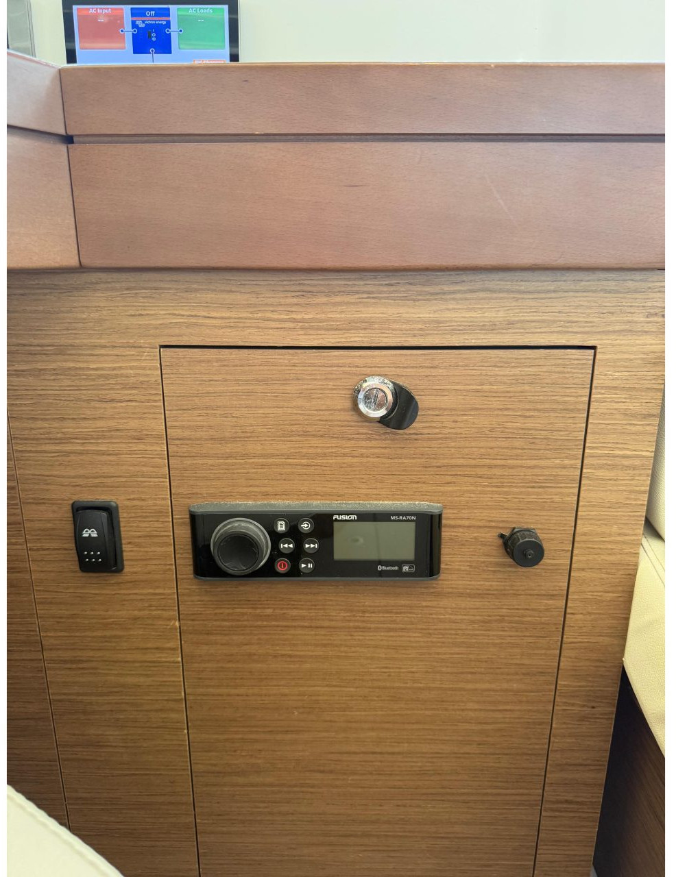 electrical, Lagoon 46, catamaran for sale
