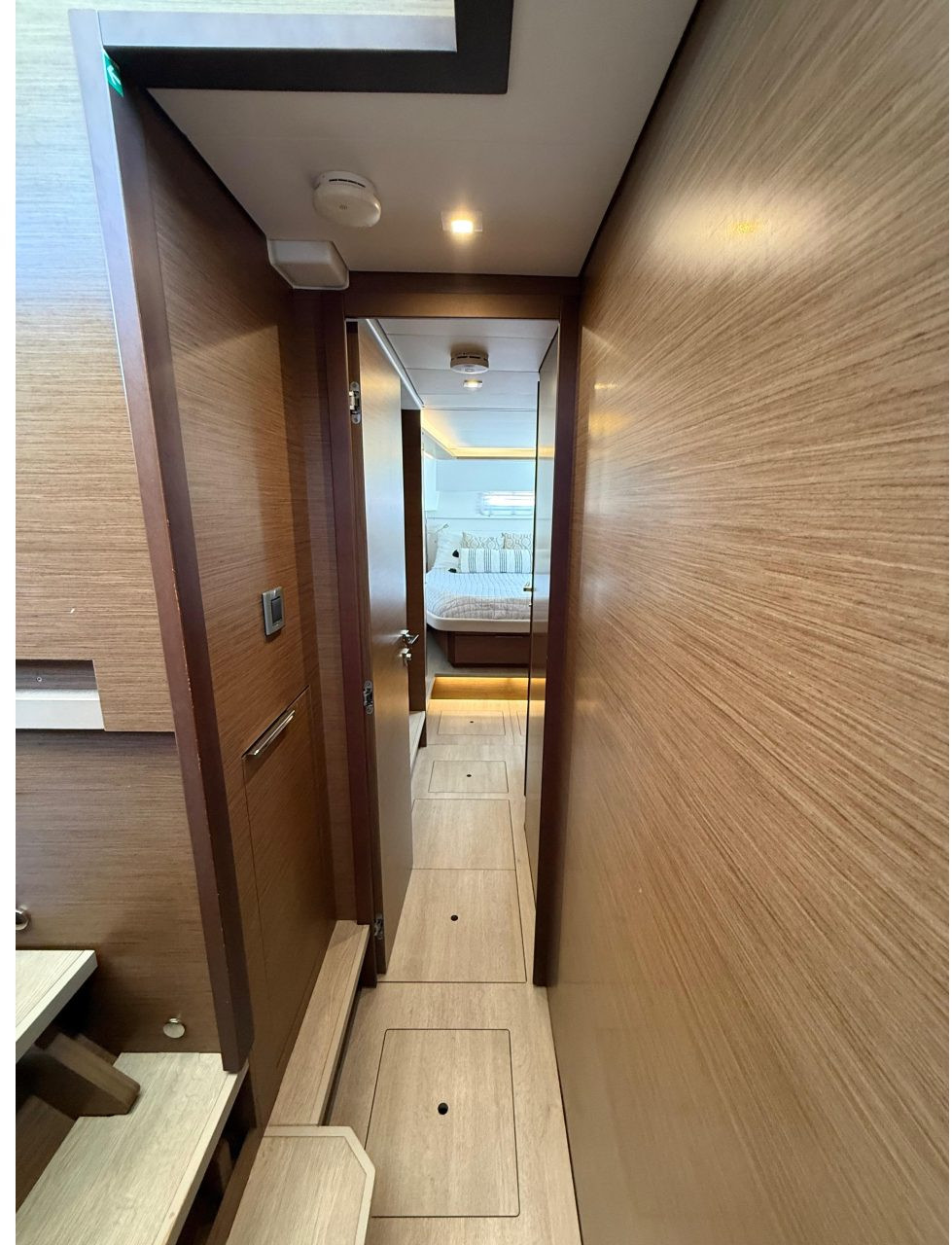 interior, Lagoon 46, catamaran for sale