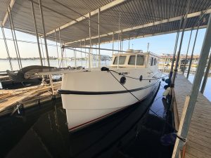 exterior, Great Harbour TT35, trawler for sale