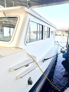 exterior, Great Harbour TT35, trawler for sale