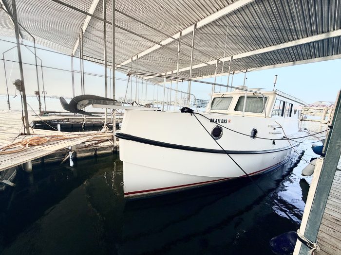 exterior, Great Harbour TT35, trawler for sale