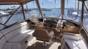 helm, Carver 396, trawler for sale