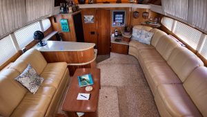salon, Carver 396, trawler for sale