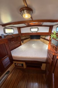 bed, Peterson 46, sailboat for sale