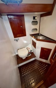 bath, Peterson 46, sailboat for sale