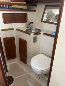 bath, Caliber 40, sailboat for sale