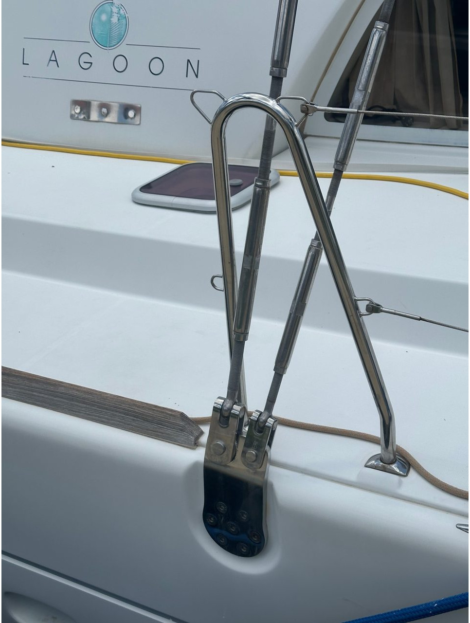 deck, Lagoon 440, catamaran for sale
