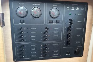 electrical, Lagoon 440, catamaran for sale