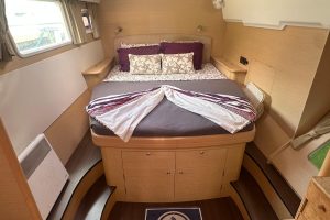 bed, Lagoon 440, catamaran for sale